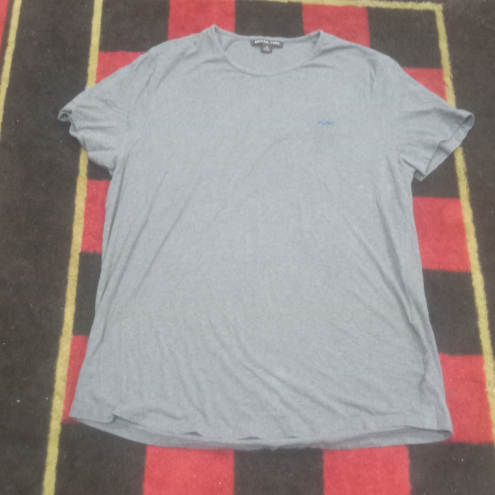 Michael Kors shirt (XL)